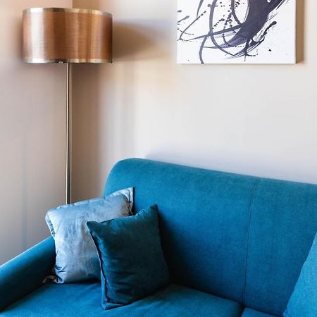 Ad Maiora Boutique Suite Napoli Bagian luar foto