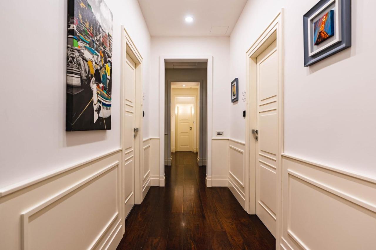 Ad Maiora Boutique Suite Napoli Bagian luar foto