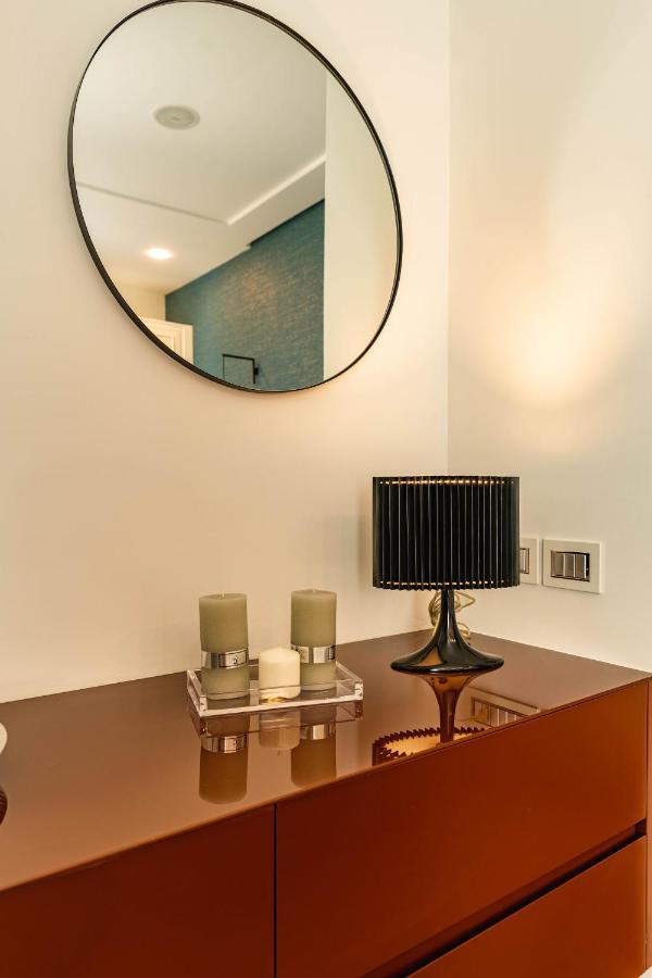 Ad Maiora Boutique Suite Napoli Bagian luar foto